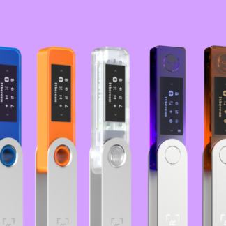 Ledger Nano X - Bluetooth Hardware Wallet